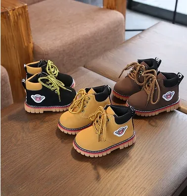 Baby cotton shoes autumn and winter new female treasure 1-3 years old 2 warm plus velvet children Martin boots boys winter shoes tide