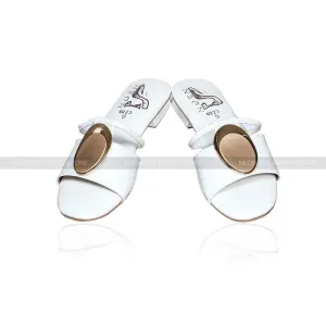 Circle Pattern Slippers White