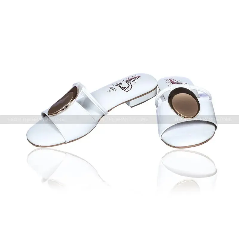 Circle Pattern Slippers White