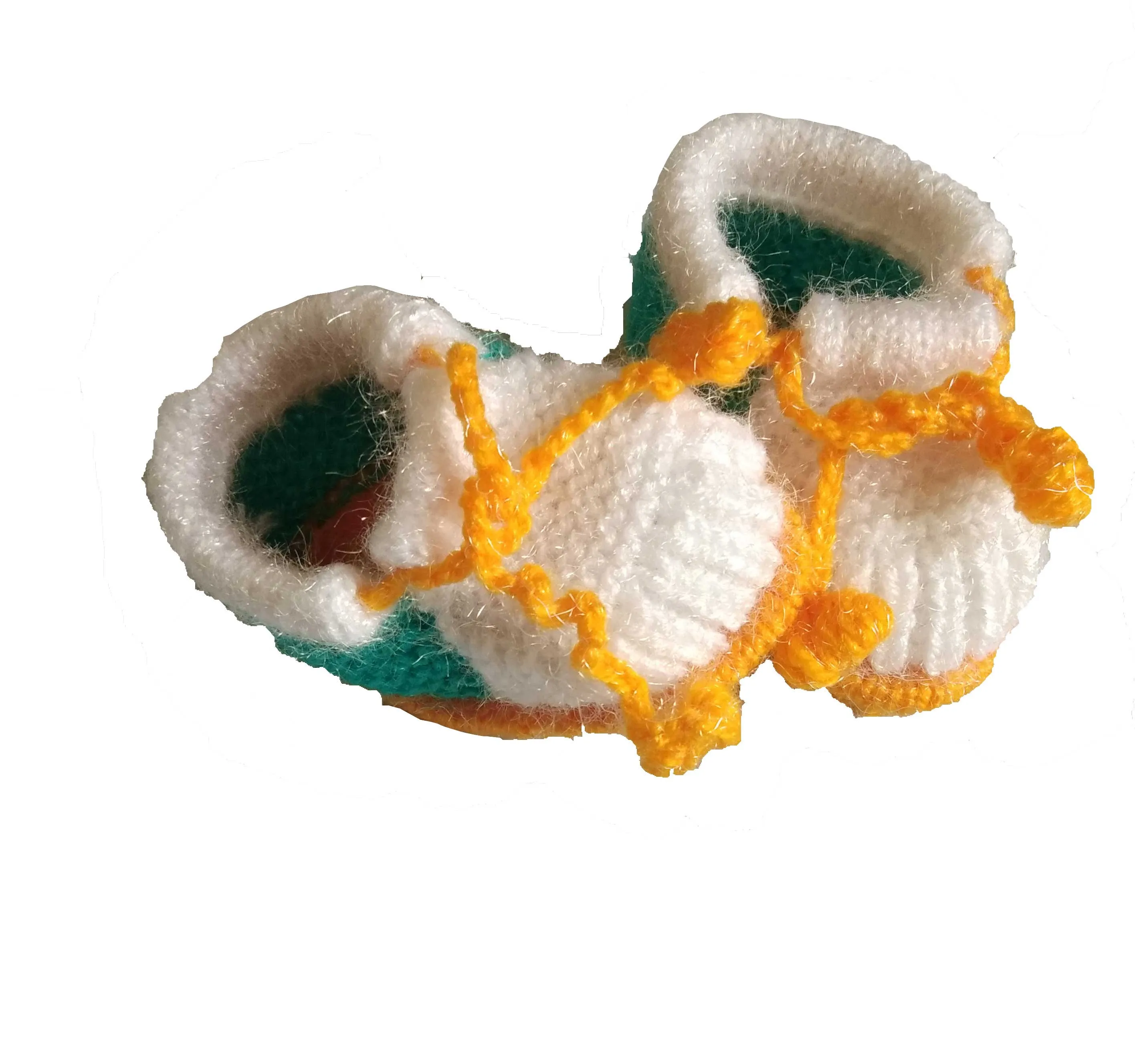 Graminarts Handmade Woolen Crochet  Beautiful Baby Booties Size ( 6 - 12 M )