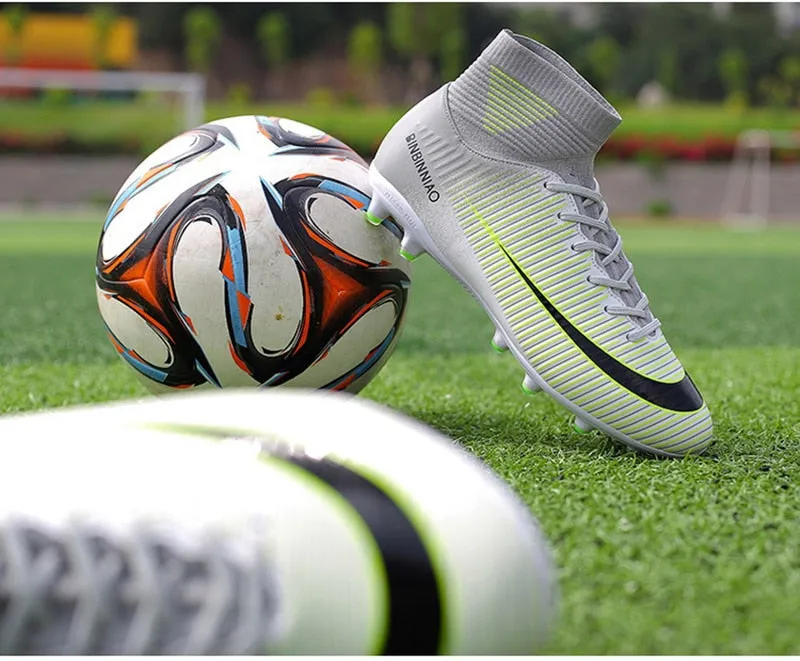 Indoor Outdoor Soccer Shoes for Men Women Football Shoes Kids Training Sneakers Spikes Soccer Cleats Futsal Football Boots