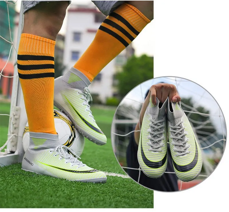 Indoor Outdoor Soccer Shoes for Men Women Football Shoes Kids Training Sneakers Spikes Soccer Cleats Futsal Football Boots