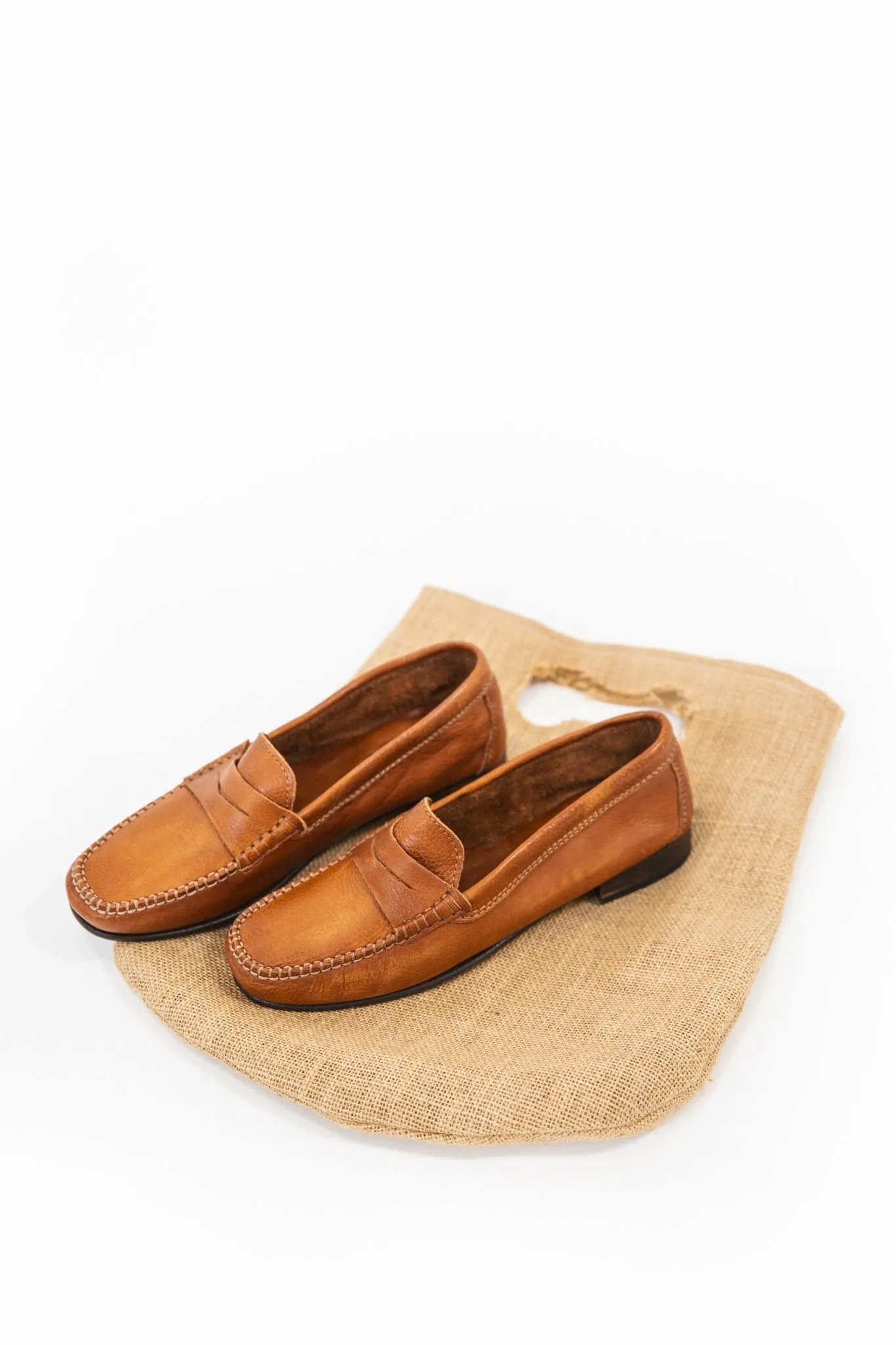 Ink Olives | Viaggio Loafer | Tan