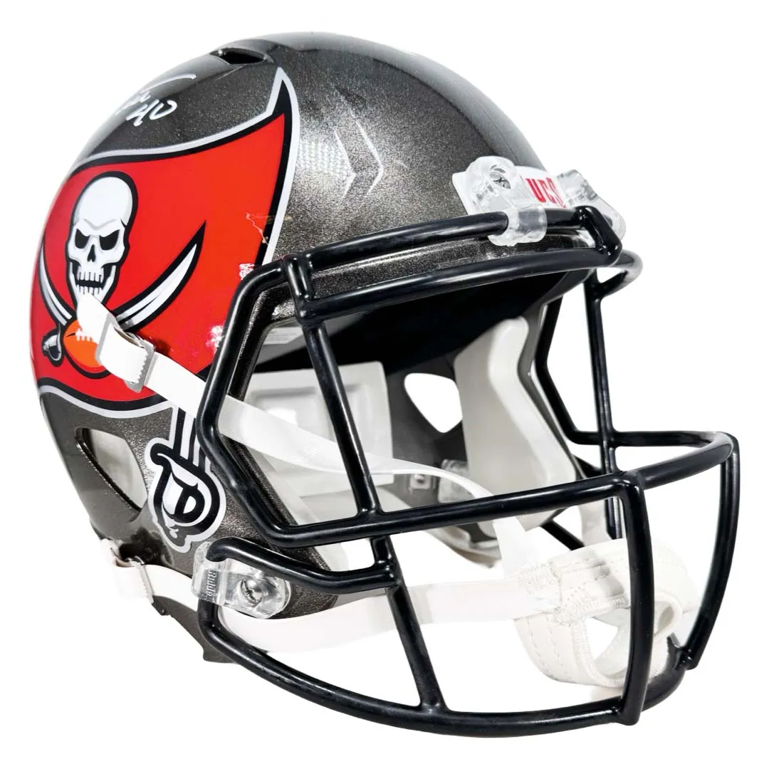 Mike Alstott Signed Tampa Bay Buccaneers Speed Full-Size Replica Football Helmet (Beckett)