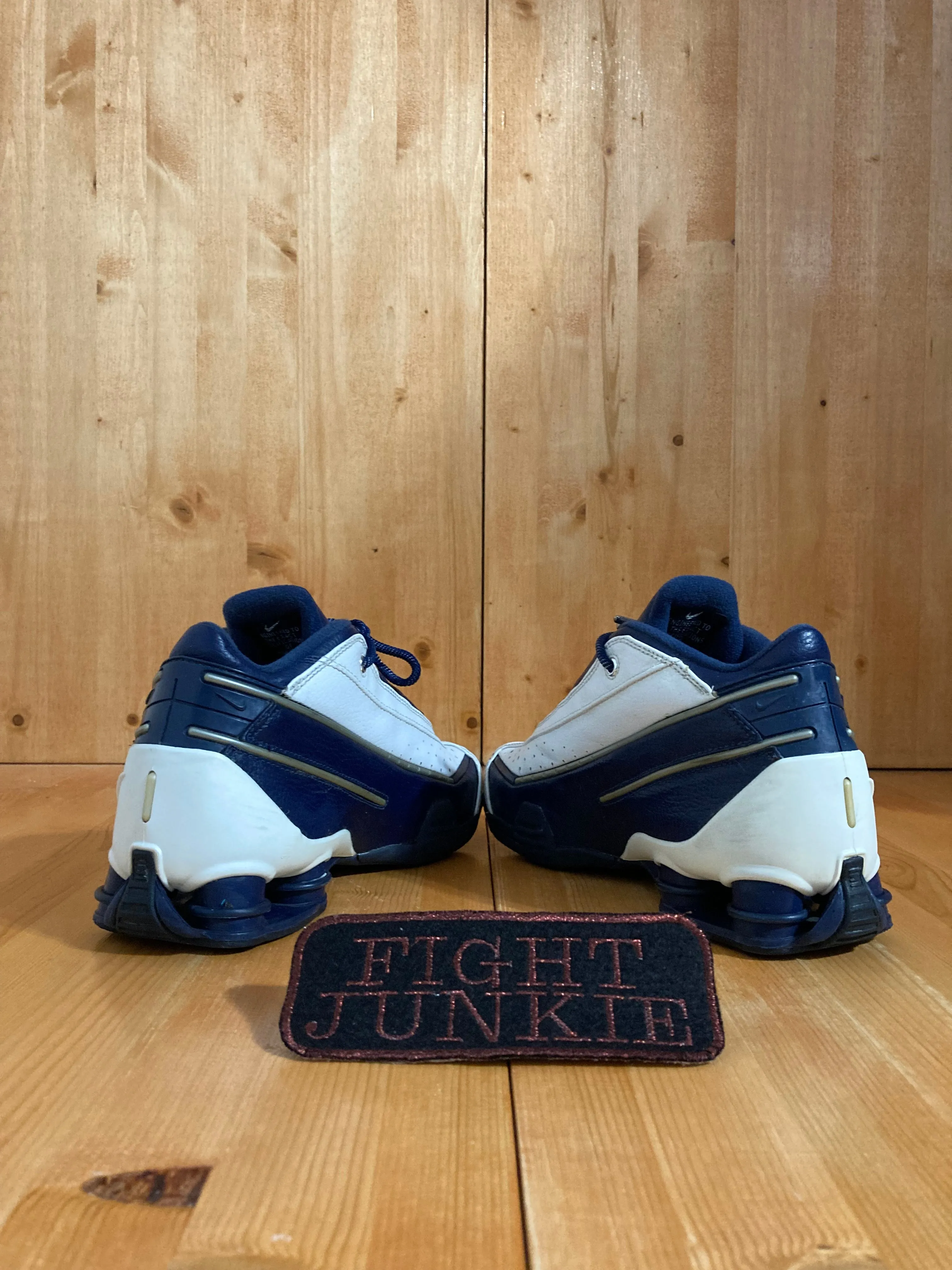 NIKE KEN GRIFFEY JR SHOX VINTAGE VTG Youth Size 6Y Leather Running Shoes Sneakers White & Blue 020204