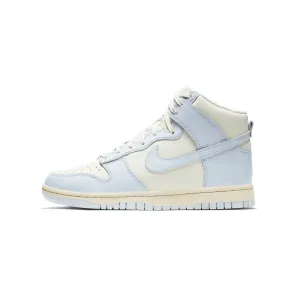 Nike Womens Dunk High Retro Shoes