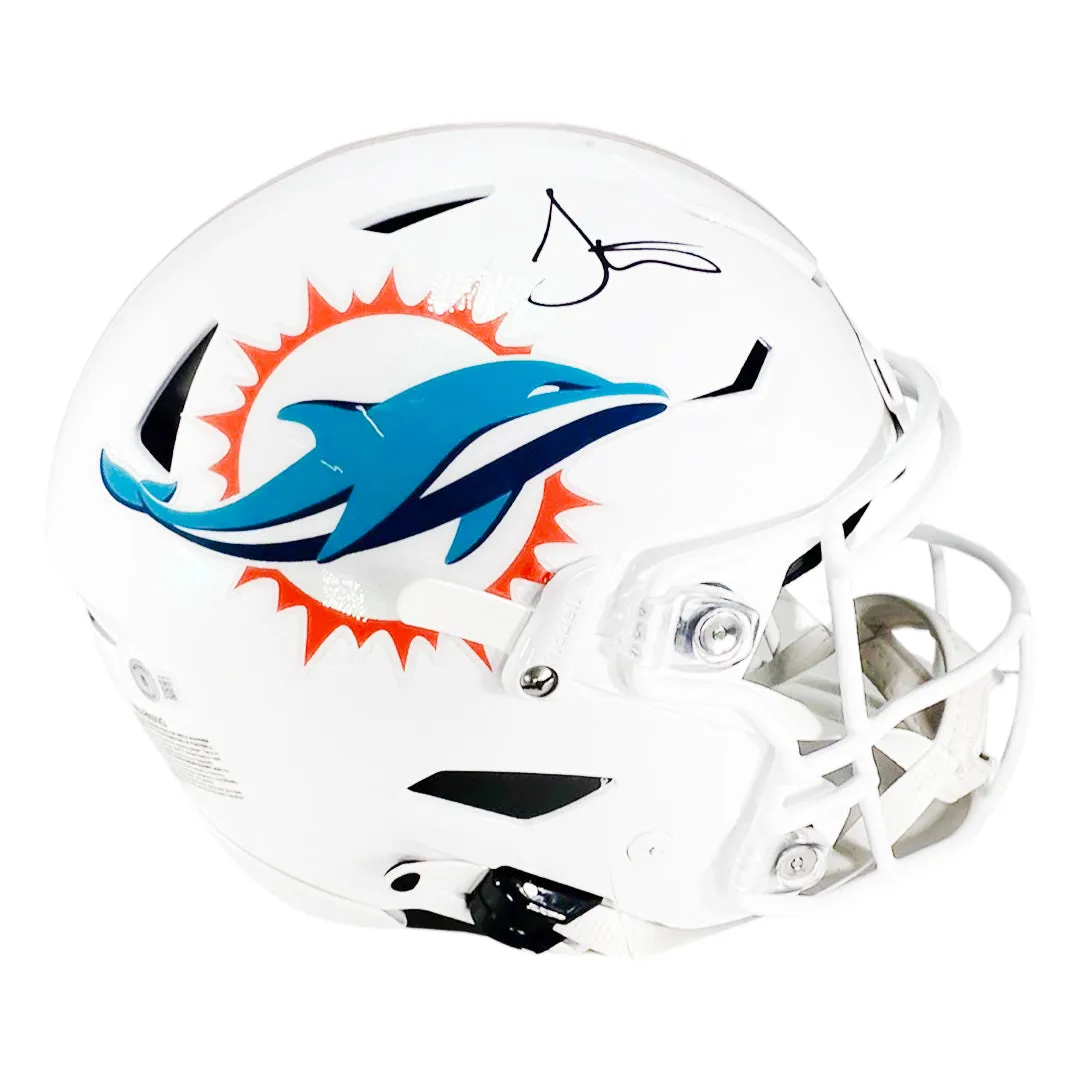 Tyreek Hill Signed Miami Dolphins Authentic SpeedFlex Full-Size Football Helmet (Beckett)